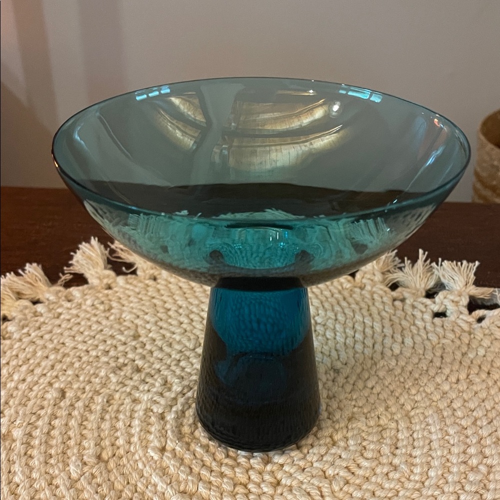 Elegant Blue Glass Pedestal Vase
